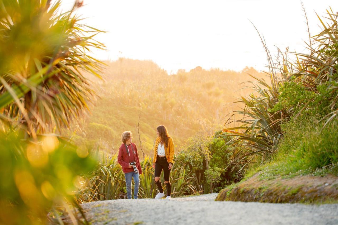 Carters Beach Top 10 Holiday Park Westport Bagian luar foto